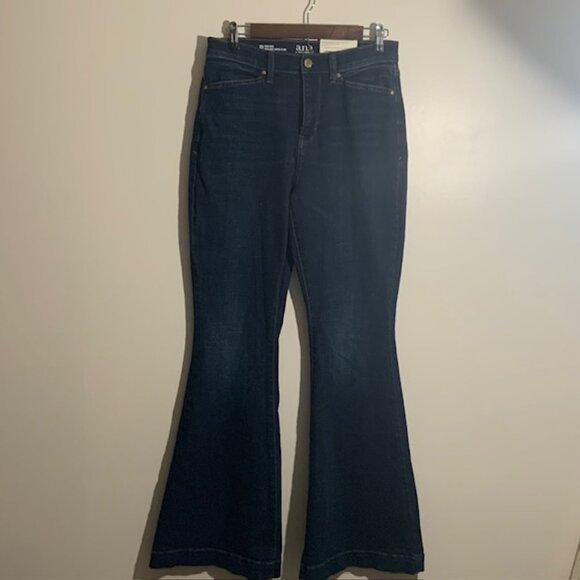 NWT A.N.A. Dark Wash High Rise Super Flare Women's Jeans - Size 10 - Picture 1 of 4